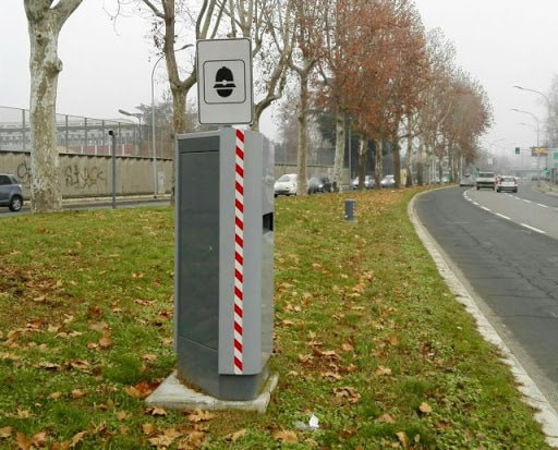 autovelox noi compriamo auto